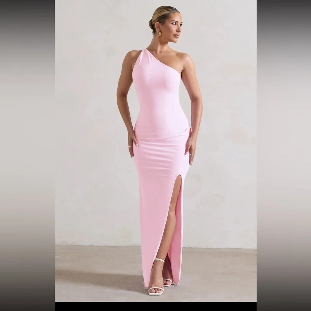 Elegant Pink One-Shoulder Dress - Picture 3 of 7